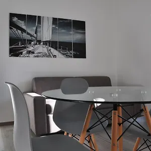 Appartamento Luxury 2 With Swimming Pool